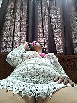 Snapshot of Hot_Sreeja_Tamil chatting on 07/13/26, 06:46 Hot Sreeja Tamil online show from 07/13/26, 06:46