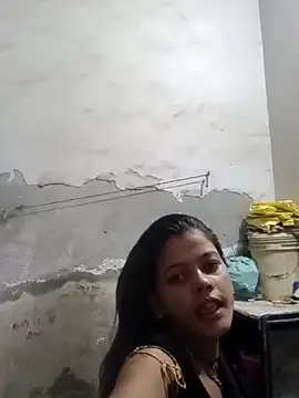 Snapshot of Hot_bhabi0123 chatting on 06/30/26, 04:23 Hot bhabi0123 online show from 06/30/26, 04:23