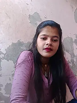 Snapshot of Hot_bhabi0123 chatting on 06/15/26, 05:18 Hot bhabi0123 online show from 06/15/26, 05:18