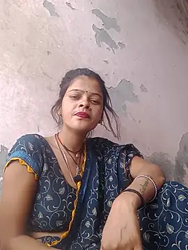 Snapshot of Hot_bhabi0123 chatting on 06/28/26, 04:52 Hot bhabi0123 online show from 06/28/26, 04:52