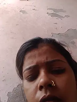 Snapshot of Hot_bhabi0123 chatting on 06/25/26, 03:37 Hot bhabi0123 online show from 06/25/26, 03:37