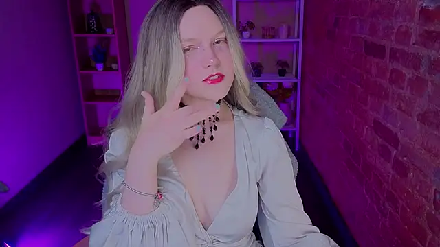 AuroraGlo online show from 06/04/26, 09:30
