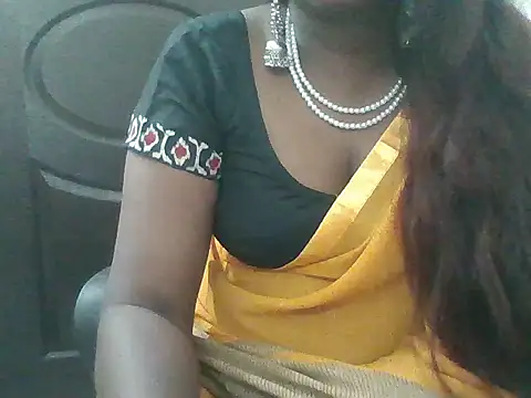 tamil-priyaaa online show from 06/17/26, 04:39