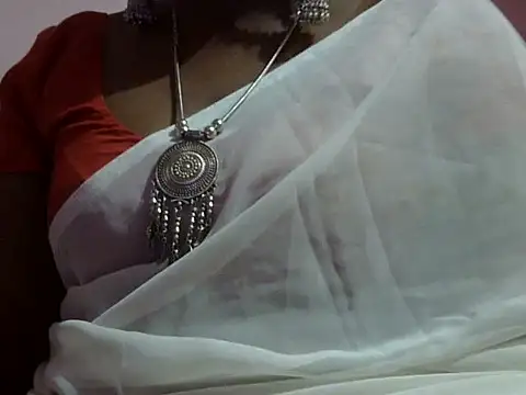 tamil-priyaaa online show from 07/08/26, 02:51