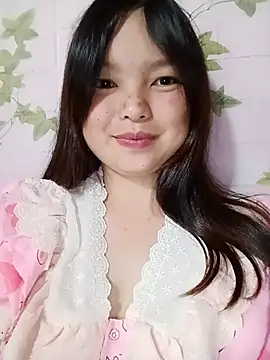 Linna-bae online show from 06/30/26, 01:55