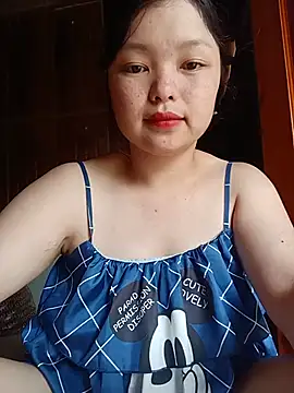 Linna-bae online show from 07/17/26, 01:58