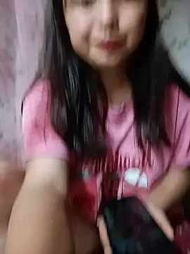 Linna-bae online show from 06/26/26, 03:56