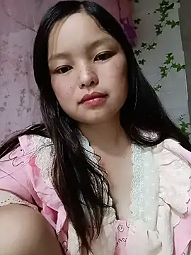 Linna-bae online show from 07/05/26, 11:06