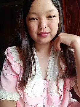Linna-bae online show from 07/04/26, 01:01