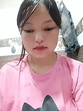 Linna-bae online show from 06/15/26, 01:11