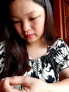 Linna-bae online show from 07/10/26, 02:11
