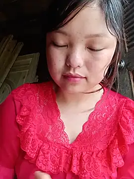Linna-bae online show from 06/11/26, 03:58