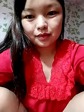 Linna-bae online show from 07/19/26, 12:52