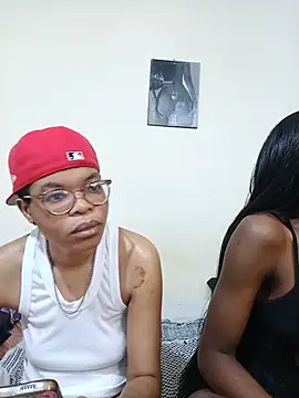 Snapshot of Soft_Hennessy chatting on 07/18/26, 03:09 Soft Hennessy online show from 07/18/26, 03:09