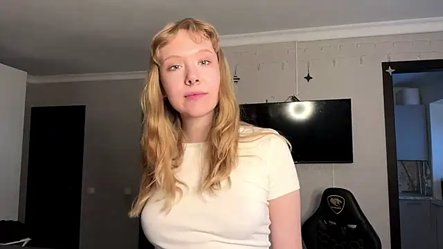 My Michellee online show from 06/04/26, 03:38