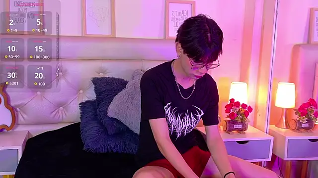 Kim Adrien online show from 06/04/26, 03:33