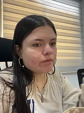 Camila Duarte 2 online show from 07/02/26, 01:28