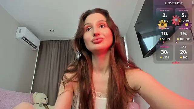 Snapshot of tender_babyyy chatting on 07/23/26, 12:35 tender babyyy online show from 07/23/26, 12:35