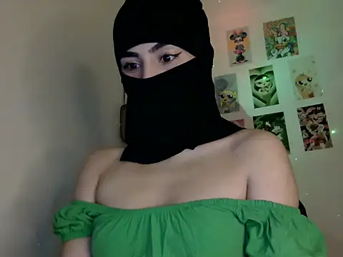 veiledamira01 online show from 07/29/26, 11:26