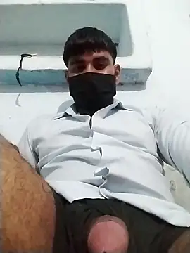 Snapshot of hard_dickk91 chatting on 06/14/26, 10:27 hard dickk91 online show from 06/14/26, 10:27