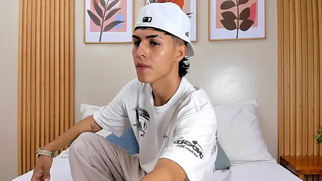 Snapshot of Axel_Mendozaa chatting on 06/06/26, 09:09 Axel Mendozaa online show from 06/06/26, 09:09