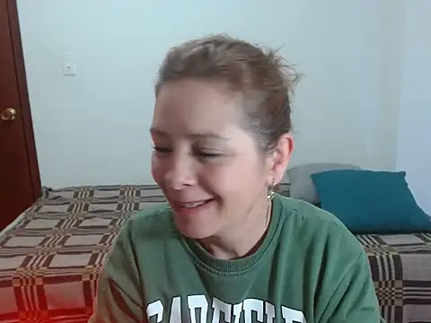 Chiquisexy1 online show from 06/19/26, 06:03