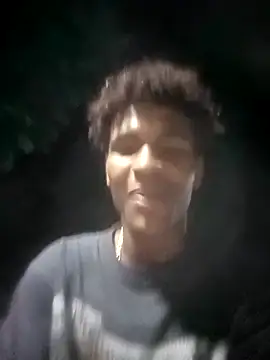 Snapshot of dantecruz19 chatting on 06/26/26, 02:28 dantecruz19 online show from 06/26/26, 02:28