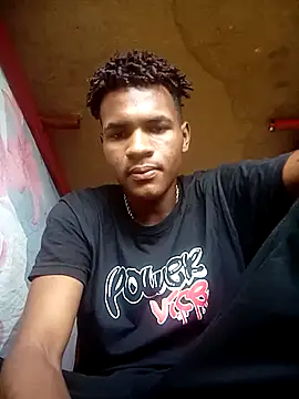 Snapshot of dantecruz19 chatting on 06/06/26, 07:08 dantecruz19 online show from 06/06/26, 07:08