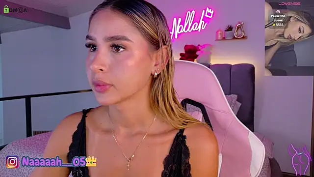 Snapshot of Nallah__ chatting on 07/05/26, 02:35 Nallah online show from 07/05/26, 02:35