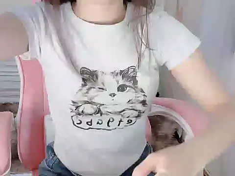 BUNNIIE MIE online show from 08/05/26, 03:11
