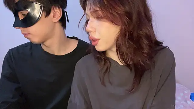 moonlure online show from 07/17/26, 10:07