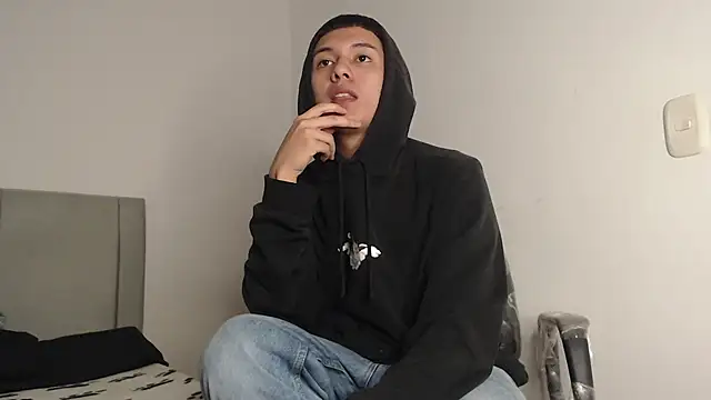 Owenn  blueee online show from 07/09/26, 03:29