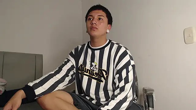 Owenn  blueee online show from 07/15/26, 10:06