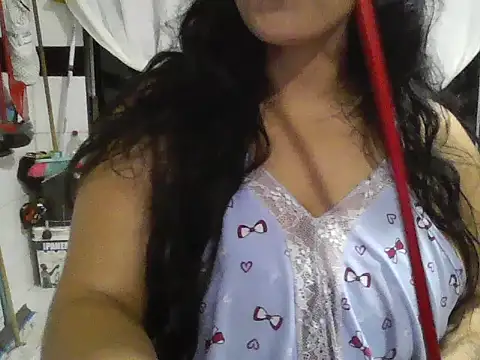 Snapshot of Isabel2q5n chatting on 06/12/26, 05:16 Isabel2q5n online show from 06/12/26, 05:16