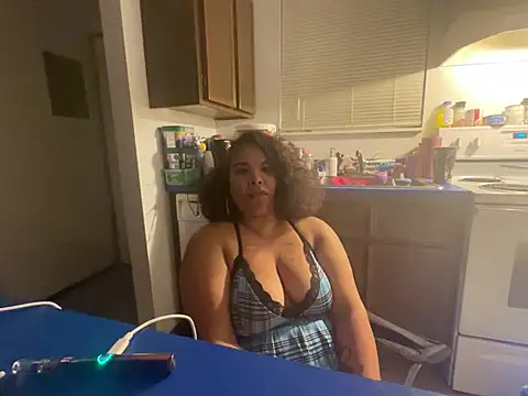 Snapshot of mazikeen94 chatting on 06/25/26, 10:31 mazikeen94 online show from 06/25/26, 10:31