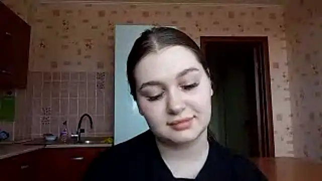 Snapshot of LongFungi chatting on 06/11/26, 08:11 LongFungi online show from 06/11/26, 08:11