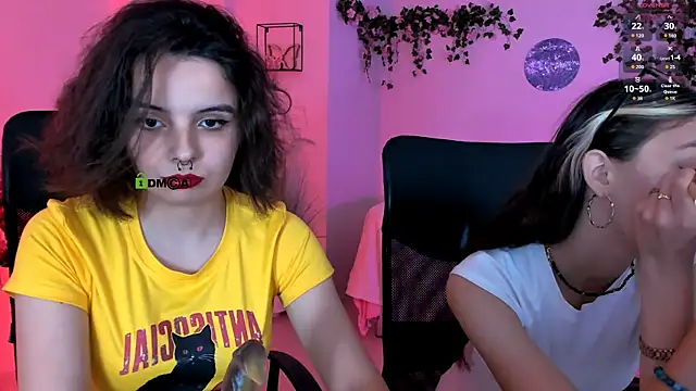 lia dream  online show from 07/30/26, 08:46