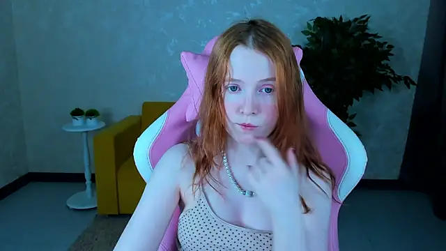 ari-kittyy online show from 06/11/26, 04:09
