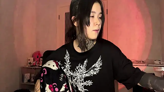 Snapshot of staryrose chatting on 06/19/26, 03:40 staryrose online show from 06/19/26, 03:40
