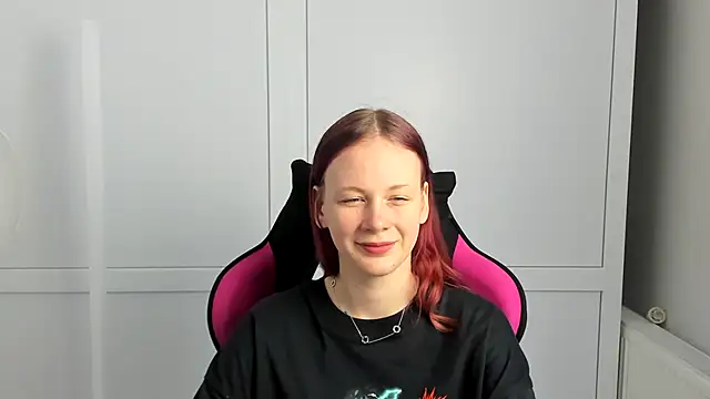 Snapshot of Skylar_spring chatting on 07/02/26, 06:08 Skylar spring online show from 07/02/26, 06:08