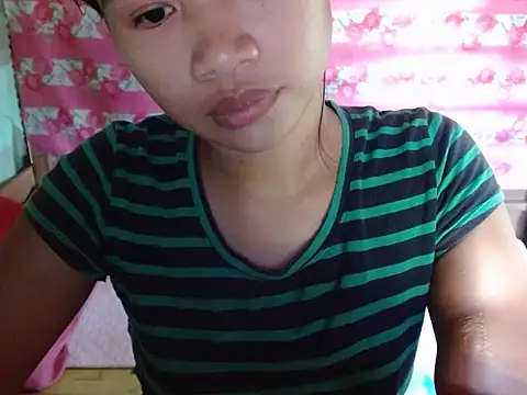 Itsme Foxy Shantale online show from 07/16/26, 12:40