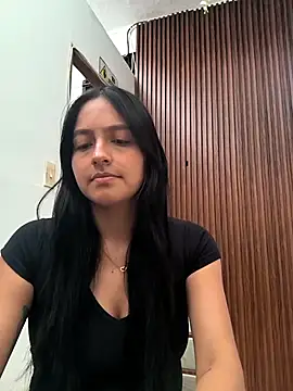 Snapshot of SophiCastro09_ chatting on 06/10/26, 07:59 SophiCastro09 online show from 06/10/26, 07:59
