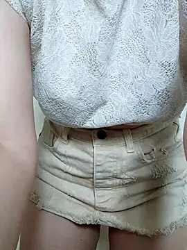 PeachMoonlight online show from 06/05/26, 12:22