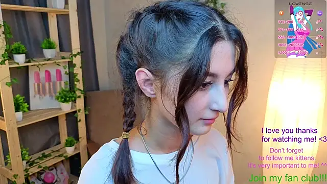 JasminKitany online show from 06/17/26, 09:25