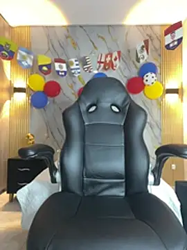 Tinakitten online show from 07/03/26, 11:50
