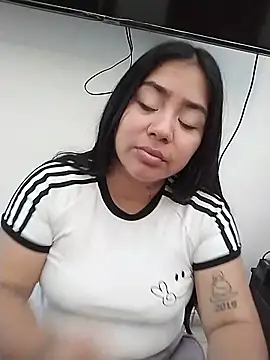Snapshot of Amber_Herrera chatting on 06/09/26, 12:28 Amber Herrera online show from 06/09/26, 12:28