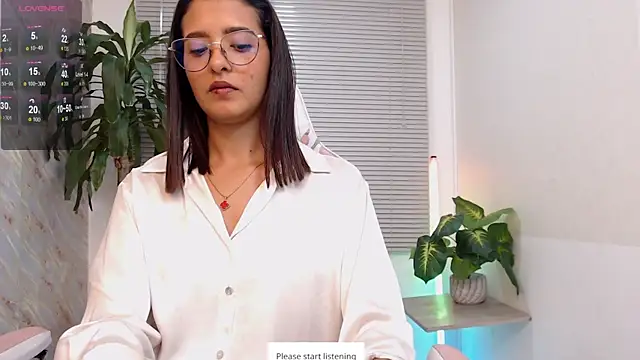 Littlee Ashley online show from 07/27/26, 11:17