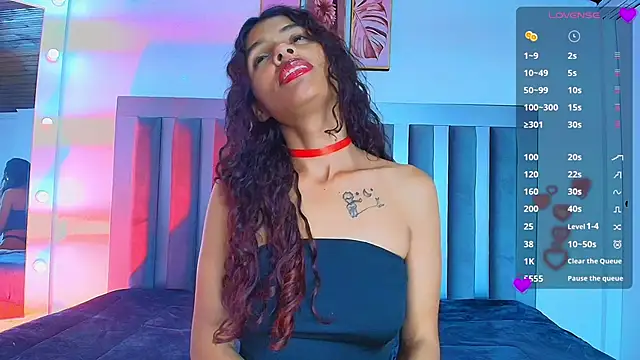 Snapshot of Aylin_valerie chatting on 06/30/26, 07:47 Aylin valerie online show from 06/30/26, 07:47
