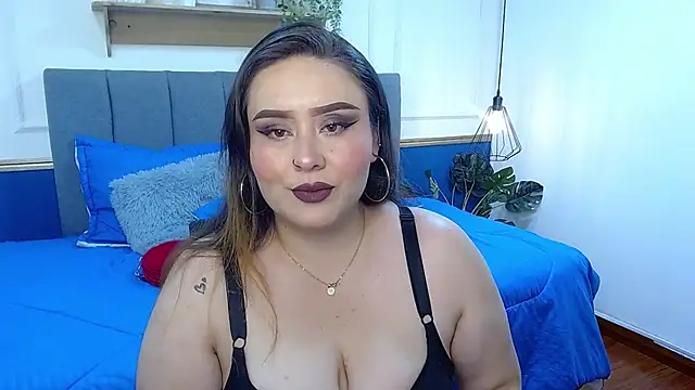 Snapshot of Khalia_ chatting on 06/11/26, 07:00 Khalia online show from 06/11/26, 07:00