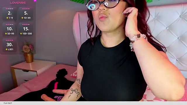 ginger honey  online show from 06/30/26, 03:01